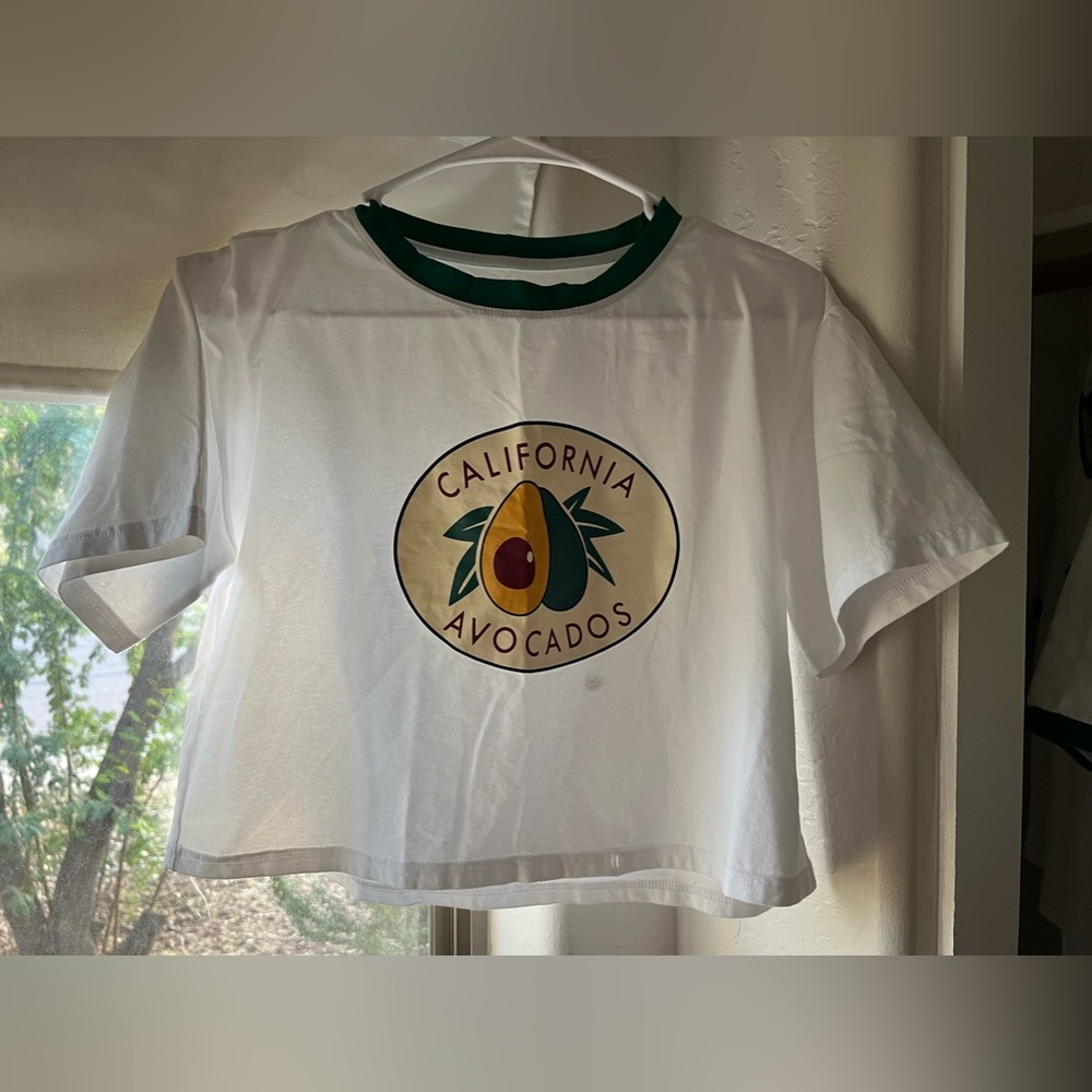 White cotton Tee with avocado